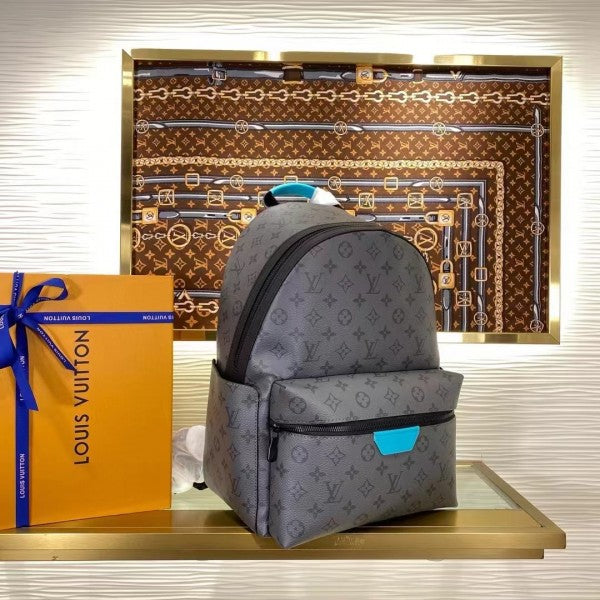 LOUIS VUITTION MONOGRAM UNISEX BACKPACK WITH OG BOX (Copy) Urban Classics Store