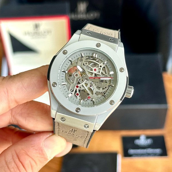 HUBLOT AUTOMATIC ROSE BLACK WITH OG BOX Urban Classics Store