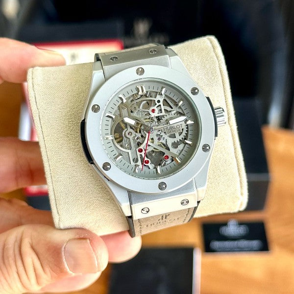 HUBLOT AUTOMATIC ROSE BLACK WITH OG BOX Urban Classics Store