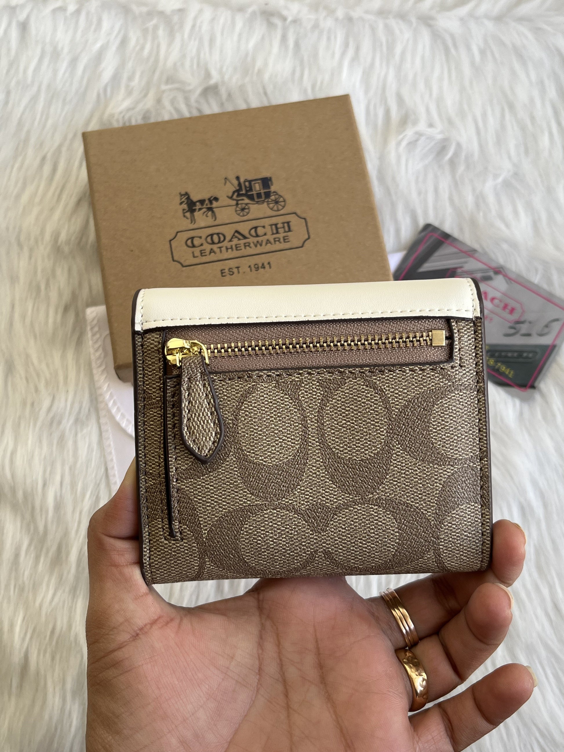 COACH 117 3 FOLD WALLET WITH ORIGINAL BOX + DUST COVER + CARD Urban Classics Store