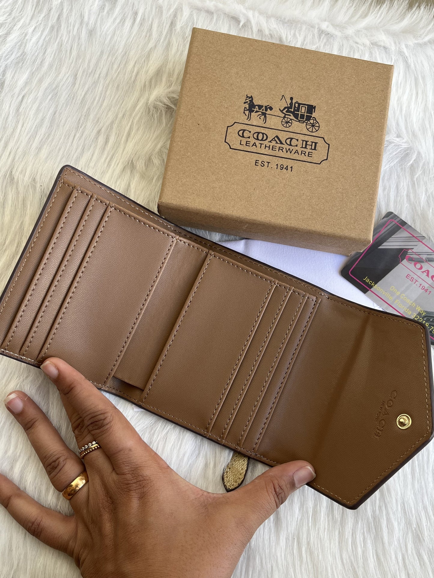 COACH 117 3 FOLD WALLET WITH ORIGINAL BOX + DUST COVER + CARD Urban Classics Store
