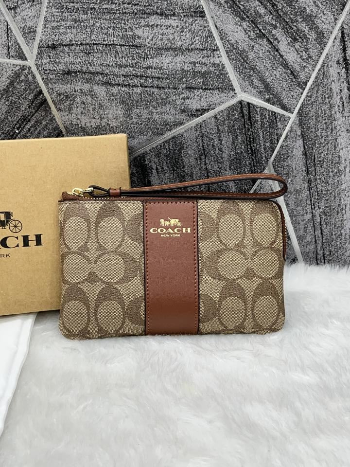 COACH W2 CORNER WRISTLET ALL BROWN WITH OG BOX & DUST COVER Urban Classics Store