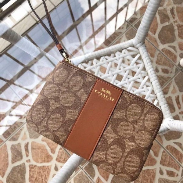 COACH W2 CORNER WRISTLET ALL BROWN WITH OG BOX & DUST COVER Urban Classics Store