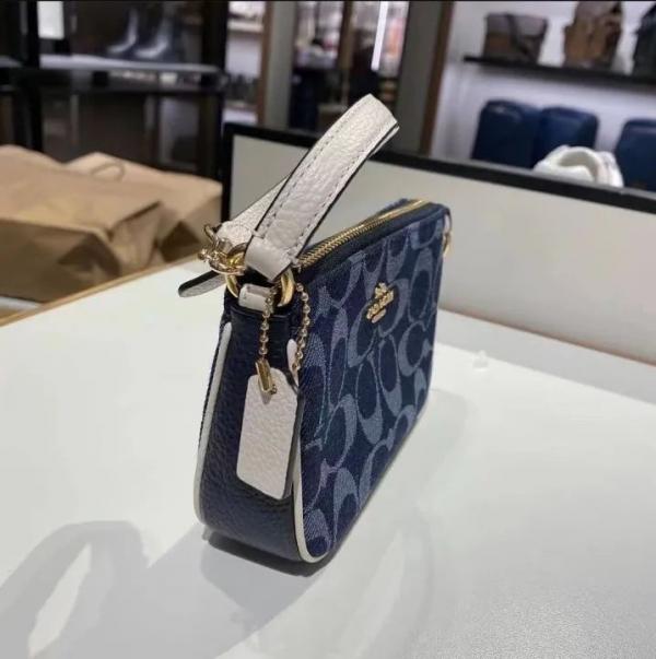 COACH NOLITA 19 (DENIM WHITE) BAG WITH OG BOX & CHAIN BELT Urban Classics Store