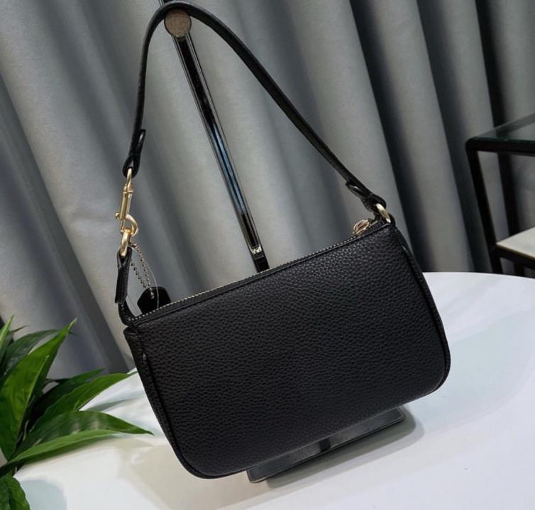 COACH NOLITA 19 (BLACK) BAG WITH OG BOX & CHAIN BELT Urban Classics Store