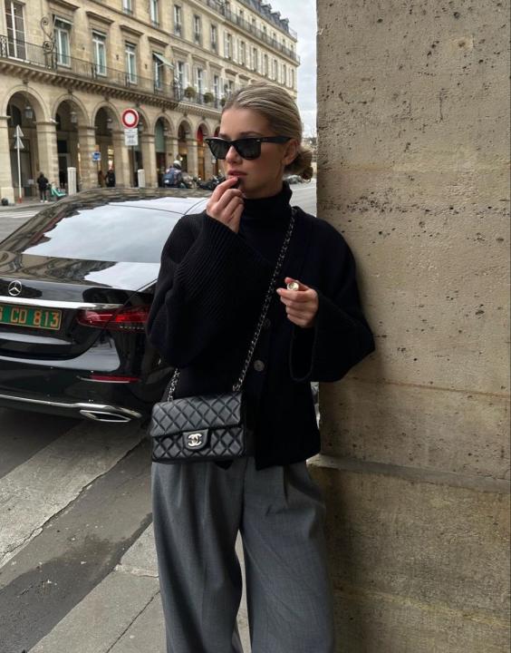 CHANEL JUMBO BLACK GOLD WITH OG BOX Urban Classics Store