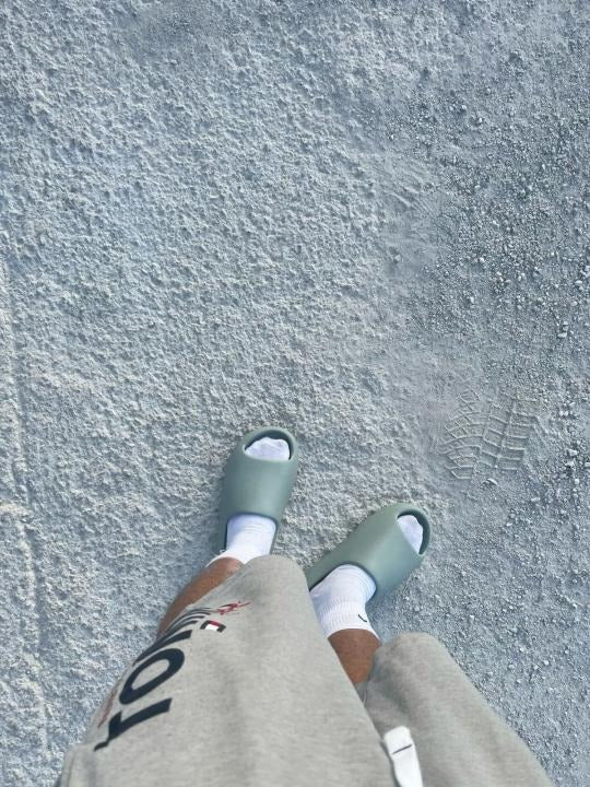 ADIDAS YEEZY BLUE SLIDES WITH ORIGINAL BOX Urban Classics Store