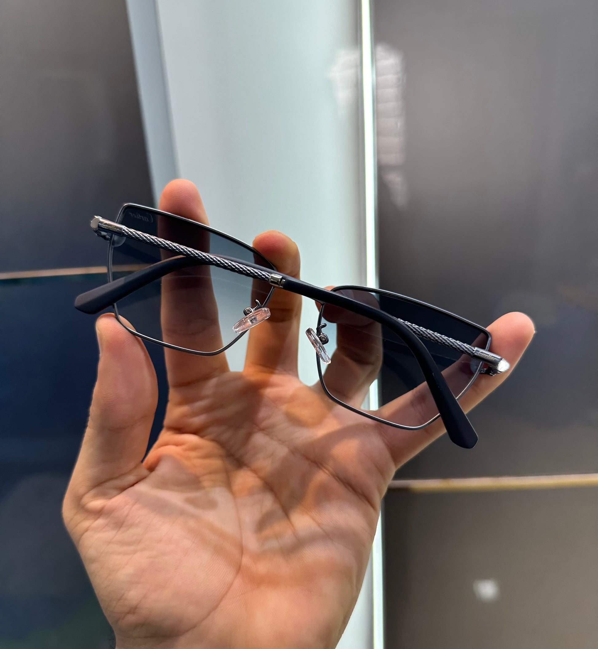 CARTIER STYLISH BLACK SUNGLASSES WITH OG BOX Urban Classics Store