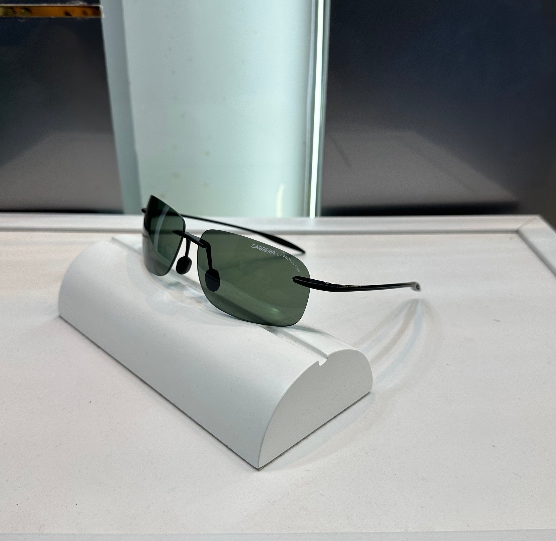 CARRERA GREEN BLACK PREMIUM SUNGLASSES WITH OG BOX Urban Classics Store