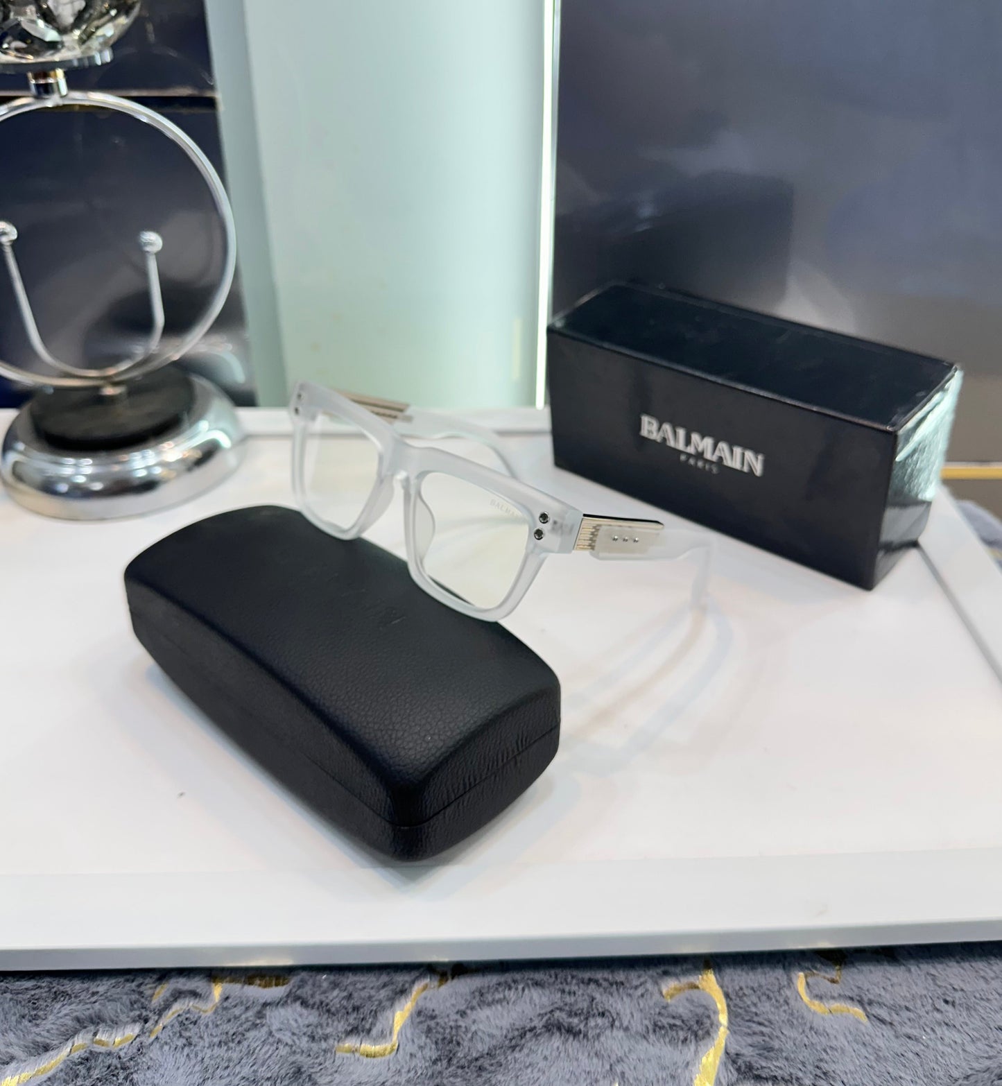 BALMAIN PARIS PREMIUM SUNGLASS WHITE WITH OG BOX Urban Classics Store