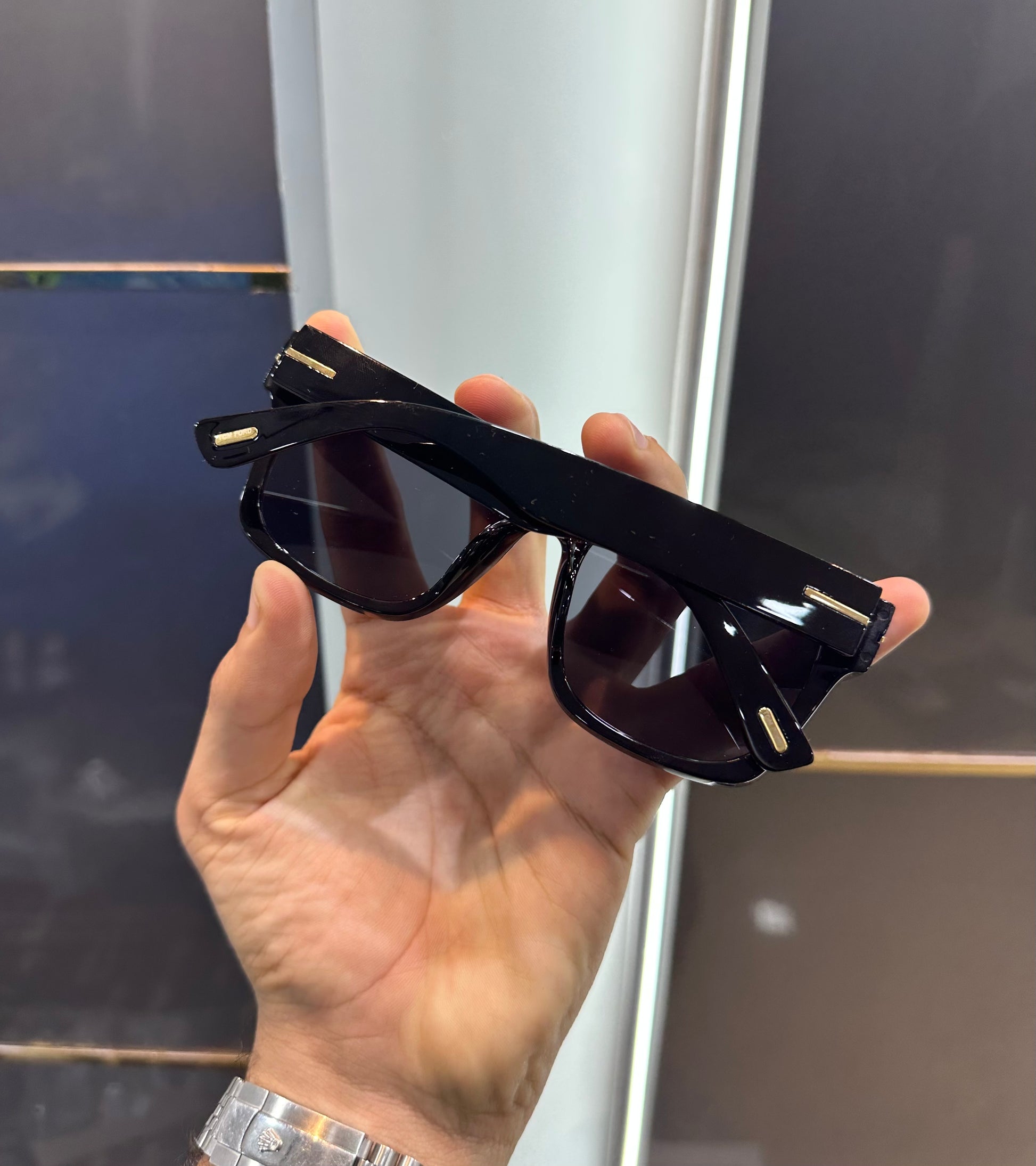TOM FORD LUXURY EDITION SUNGLASSES WITH OG BOX KIT Urban Classics Store