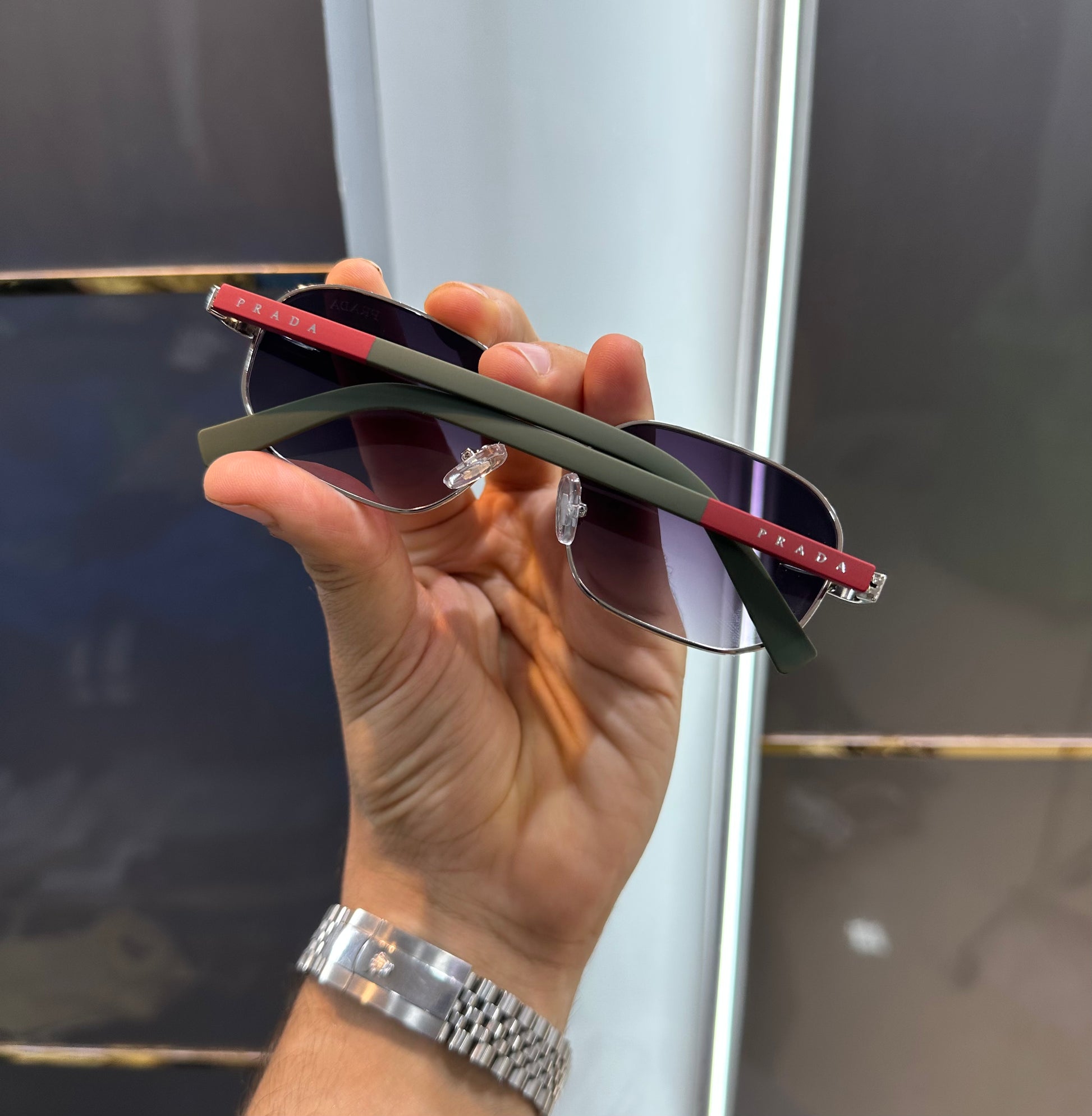 PRADA MILANO - RECTANGLE BLACK FRAME SILVER-TONE SUNGLASSES WITH OG KIT Urban Classics Store