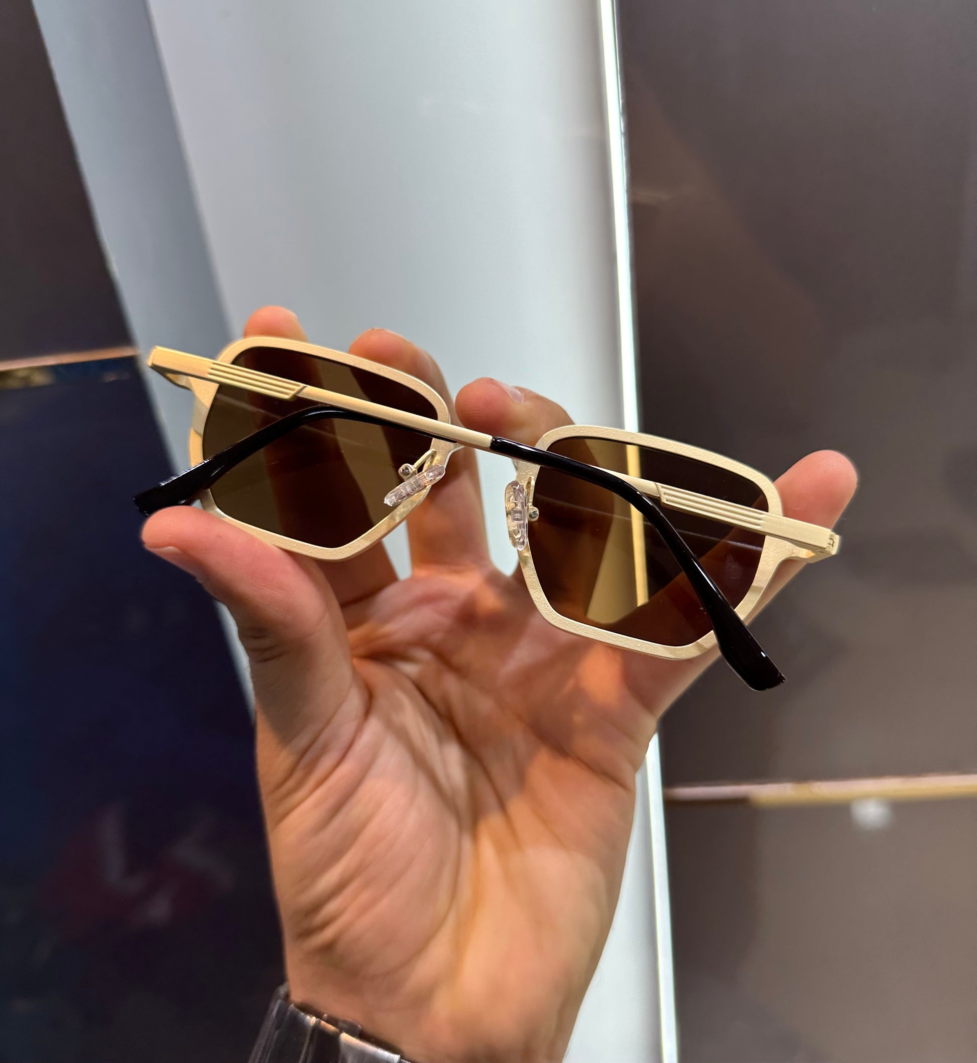 MARC JACOB PREMIUM GOLD EDITION SUNGLASSES WITH OG BOX Urban Classics Store