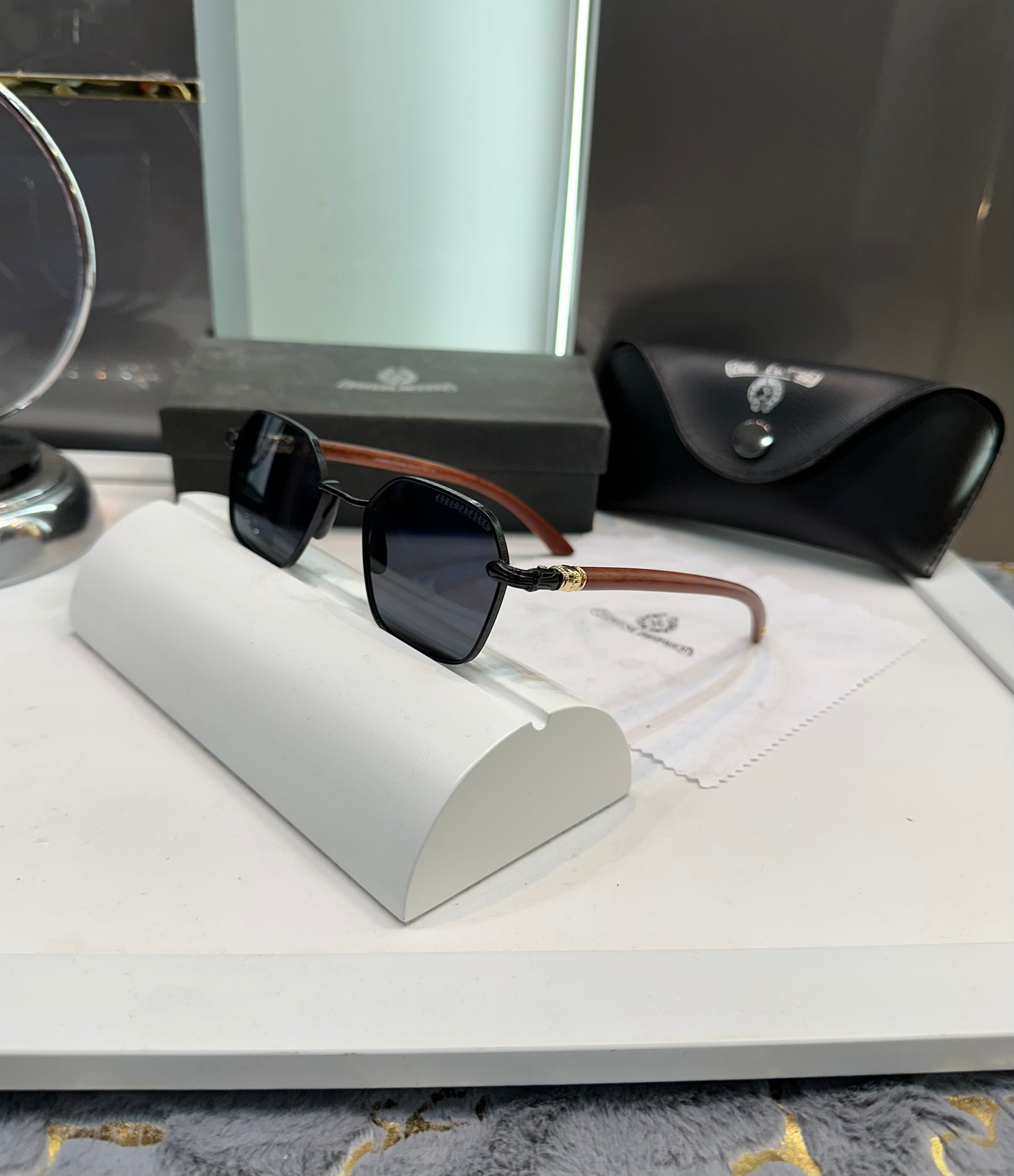 CHROME HEARTS *BLACK LENS WITH WOODEN FINISH * LUXURY SUNGLASS WITH OG KIT Urban Classics Store