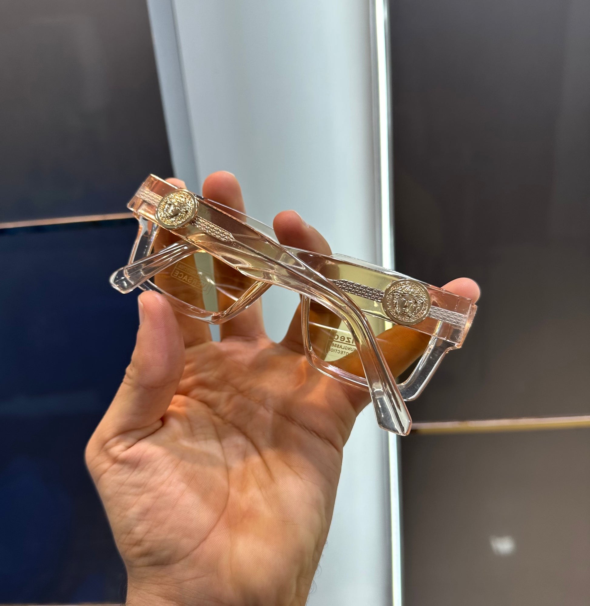 VERSACE BRANDING DESIGNER LUXURY SHADE WITH OG BOX Urban Classics Store