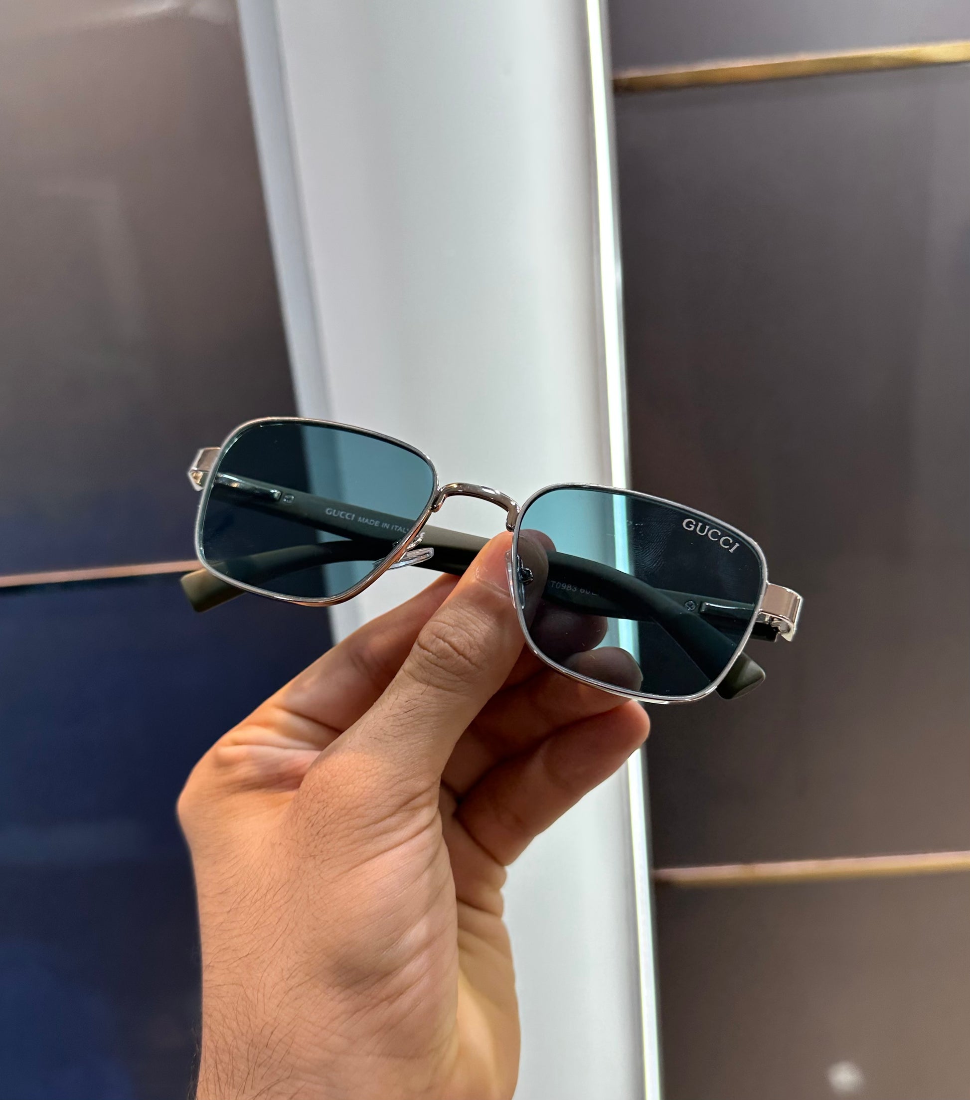 GUCCI CLASSY SUNGLASSES - GREEN BLUE WITH OG BOX Urban Classics Store