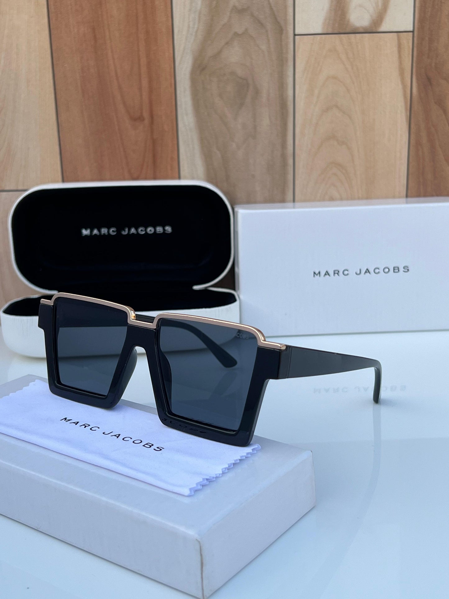 MARC & JACOOB PREMIUM SUNGLASSS BLACK GOLD WITH OG KIT Urban Classics Store