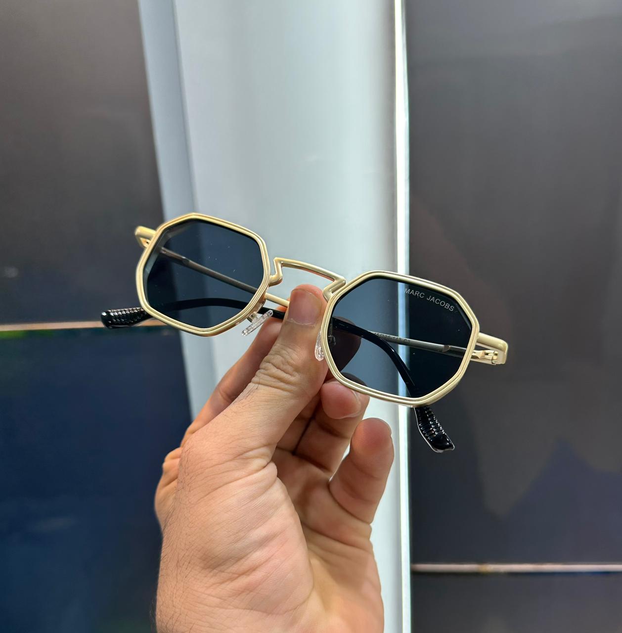 MARC JACOB GOLDEN EDITION SUNGLASSES WITH OG BOX Urban Classics Store