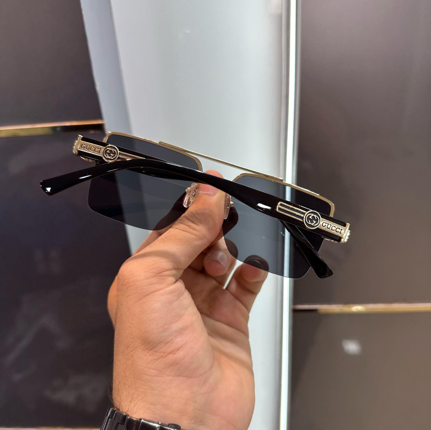 GUCCI PREMIUM SUNGLASSES - BLACK FINISH WITH OG BOX Urban Classics Store