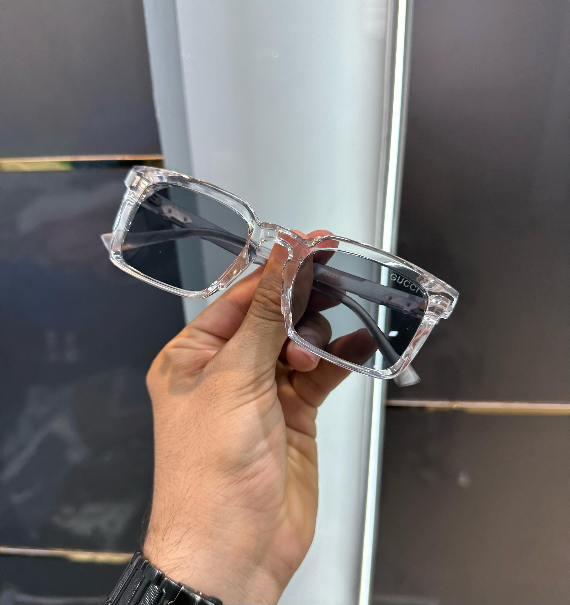 GUCCI PREMIUM SUNGLASSES - TRANSPARENT FINISH WITH OG BOX Urban Classics Store