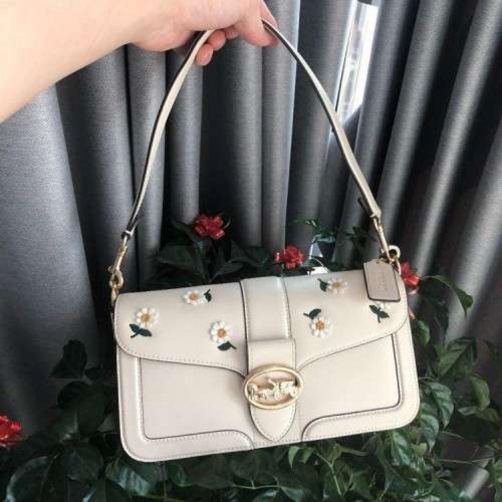 COACH GEORGIA DAISY BAG WITH OG BOX TO BELT Urban Classics Store