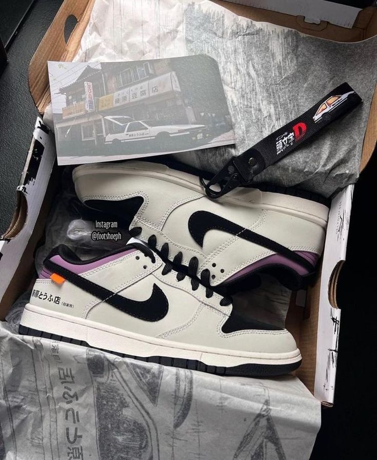 NIKE SB DUNK LOW INITIAL TOYOTA AE 86 Urban Classics Store