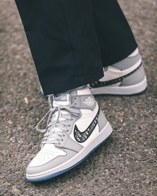DIOR X AIR JORDAN 1 HIGH WITH OG BOX Urban Classics Store