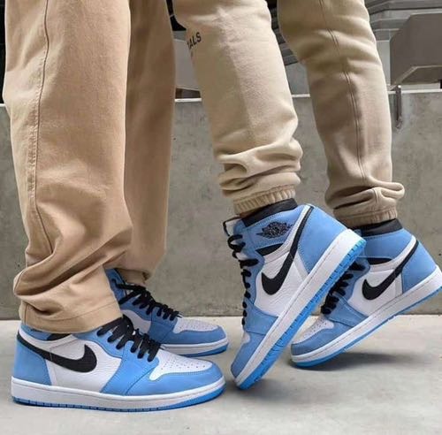 NIKE AIR JORDAN RETRO 1 HIGH UNIVERSITY BLUE Urban Classics Store