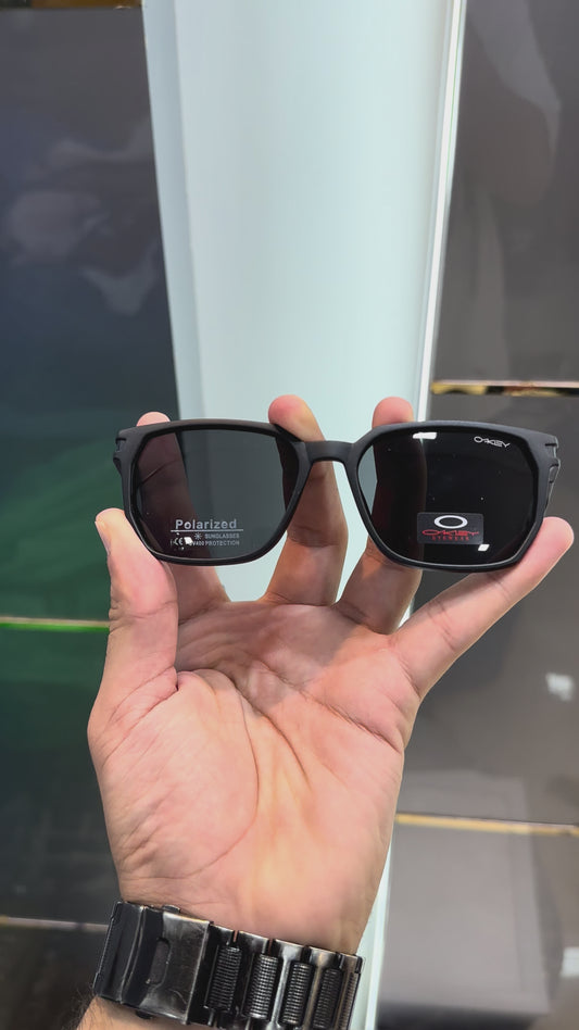 OAKLEY LEGEND BLACK FRAME (WHITE LASHES) SUNGLASSES WITH OG BOX