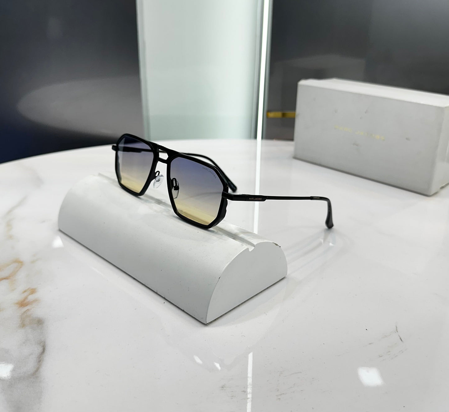 Marc Jacob Limited Edition Luxury Sunglass With Original Packing Urban Classics Store