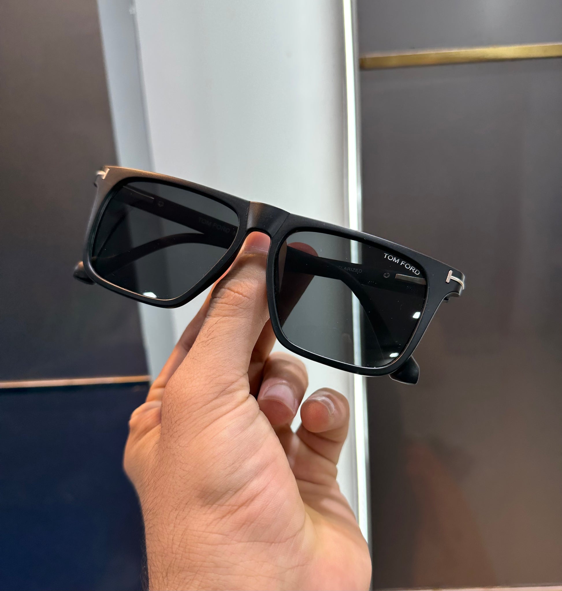 TOM FORD *STAR* BLACK PREMIUM SUNGLASSES WITH OG BOX KIT Urban Classics Store