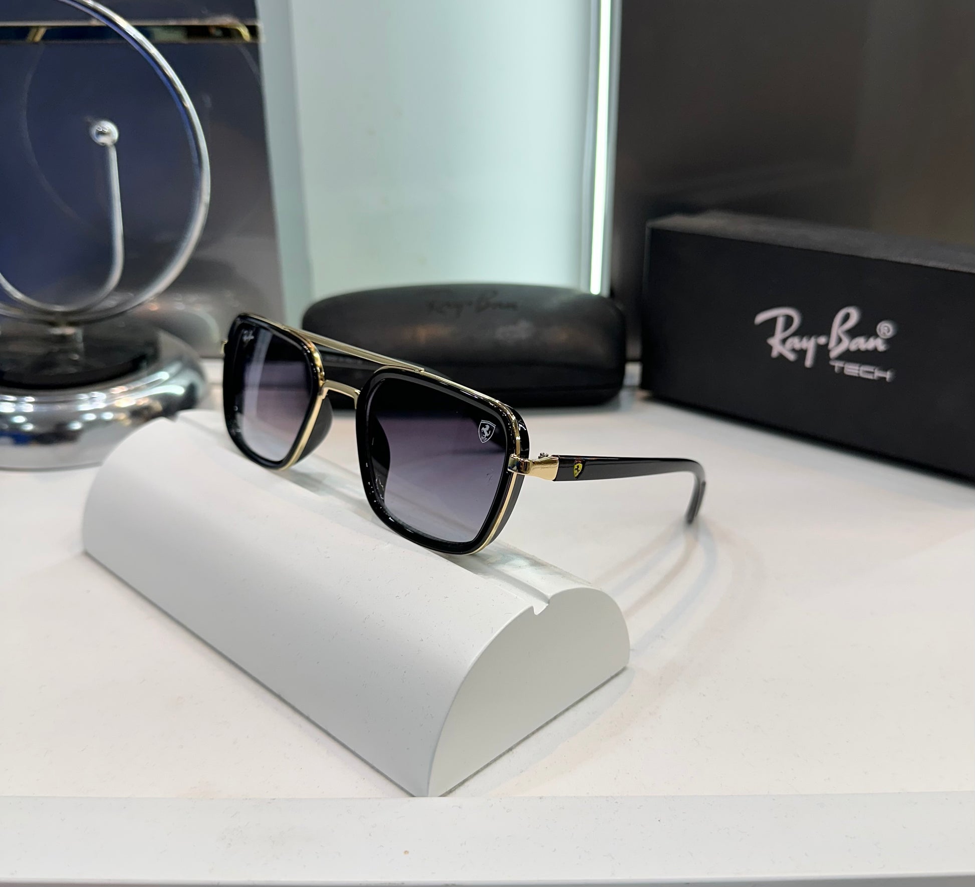 RAYBAN FERRARI EDITION PREMIUM SUNGLASS WITH OG  BOX Urban Classics Store