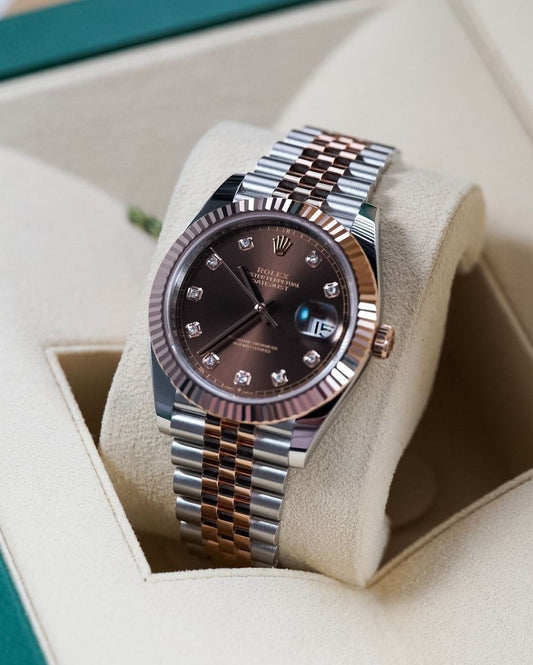 ROLEX OYSTER GOTHIC LOOK WITH DAY TIME WORKING WITH  BROWN  DIAL Urban Classics Store