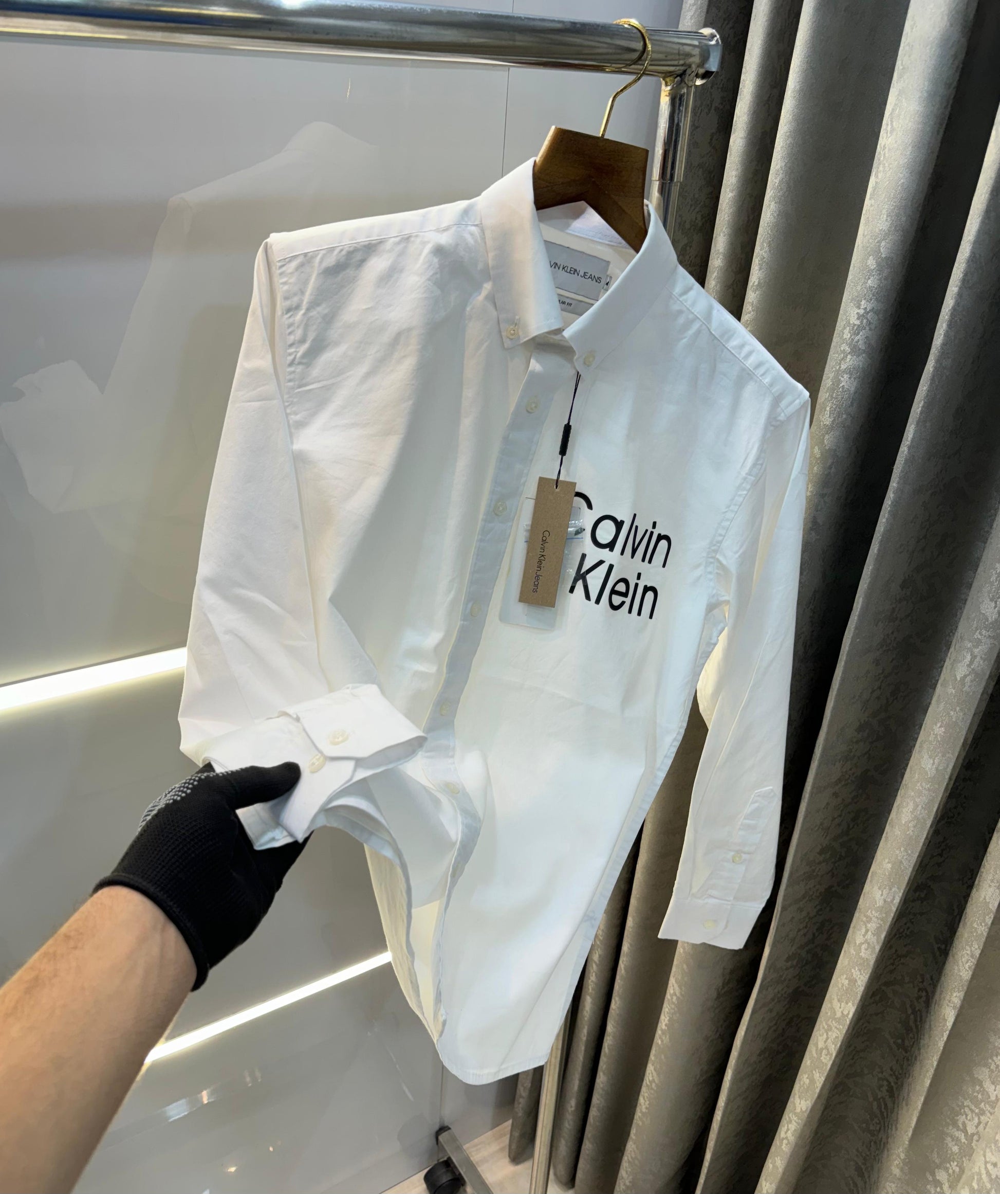 CALVIN KLEIN PREMIUM SHIRT WHITE COLOUR Urban Classics Store