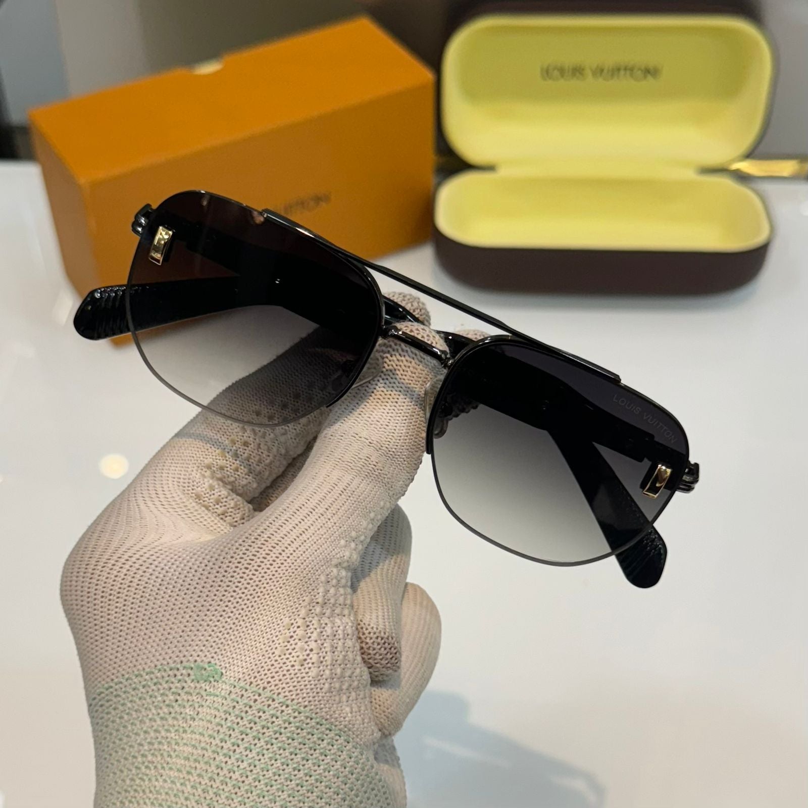 LOUIS VUITTON PREMIUM SUNGLASS WITH OG BOX Urban Classics Store