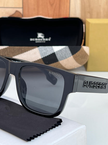 BURBERRY PREMIUM SUNGLASS FULL BLACK WITH OG KIT Urban Classics Store