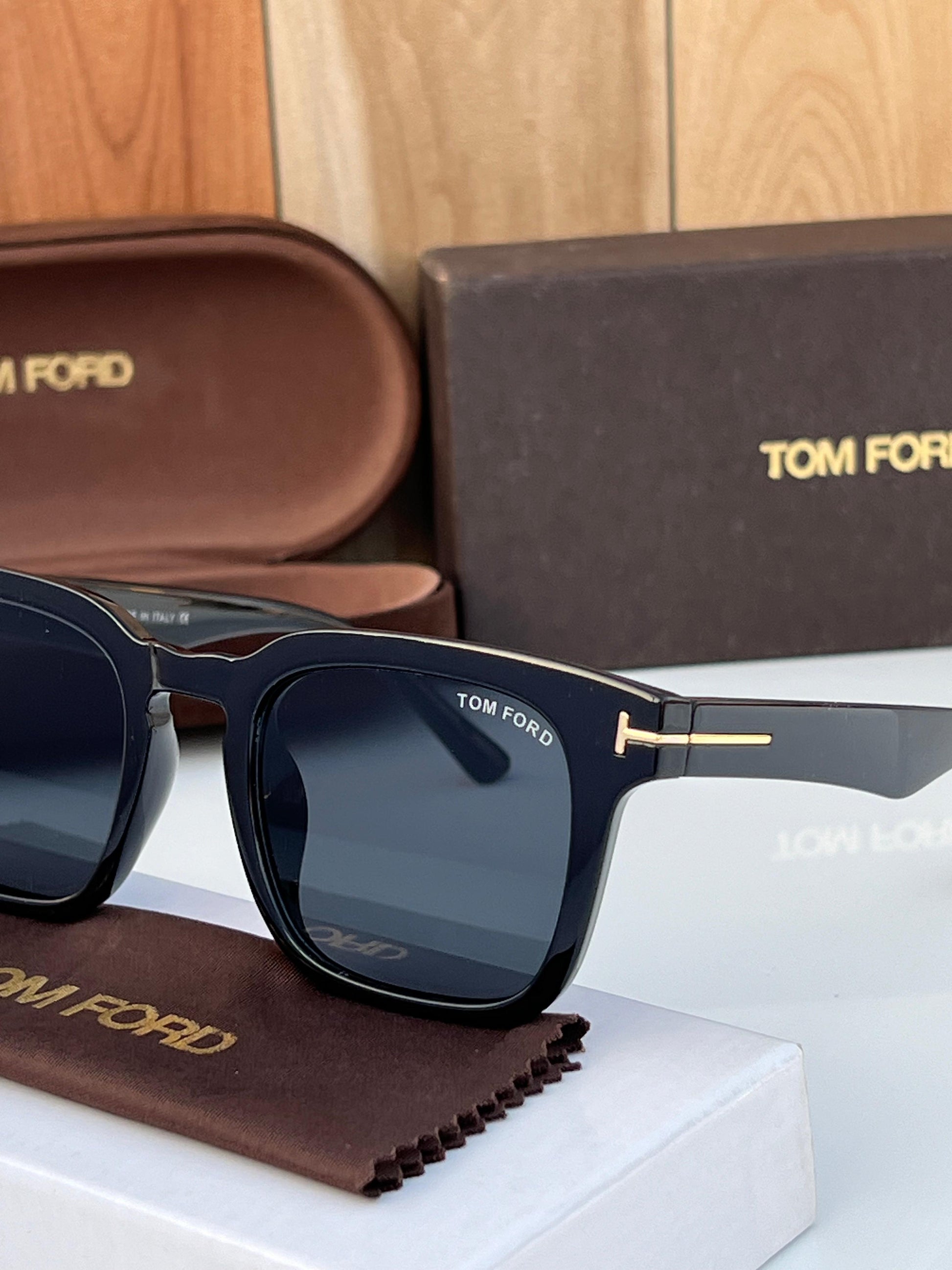 TOM FORD PREMIUM SUNGLAS BOBBY DEOL EDITION BLACK GOLD WITH OG KIT Urban Classics Store