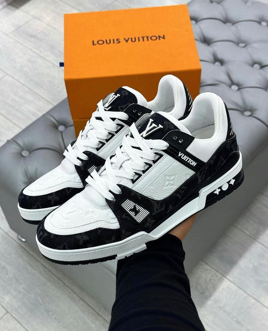 LOUIS VUITTON TRAINER BLACK WHITE WITH ACCESSORIES Urban Classics Store