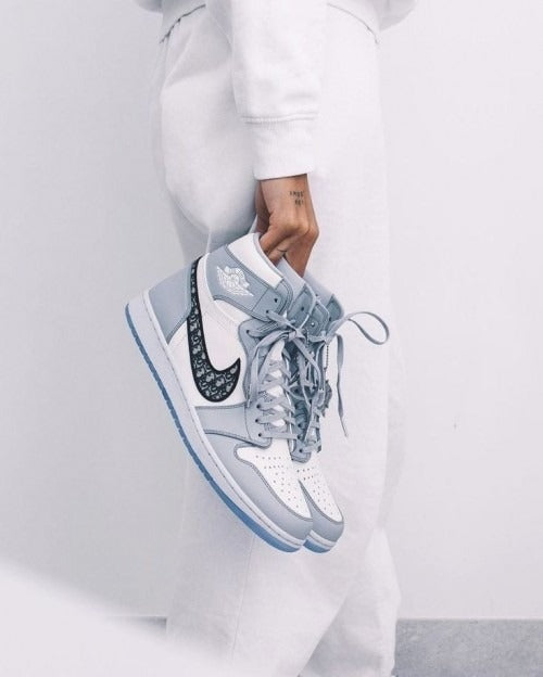 DIOR X AIR JORDAN 1 HIGH WITH OG BOX Urban Classics Store