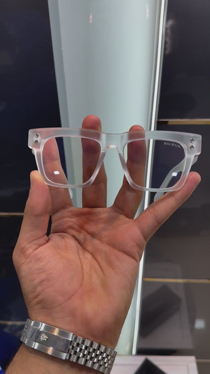 BALMAIN PARIS PREMIUM SUNGLASS WHITE WITH OG BOX