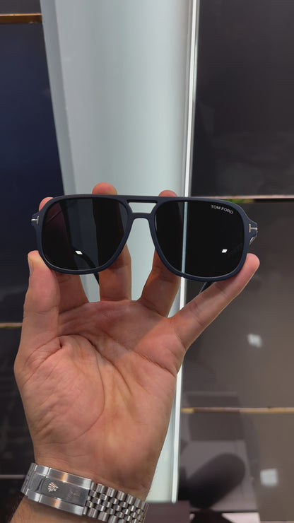 TOM FORD PREMIUM SUNGLASSES LIMITED EDITION NAVY BLUE WITH OG BOX